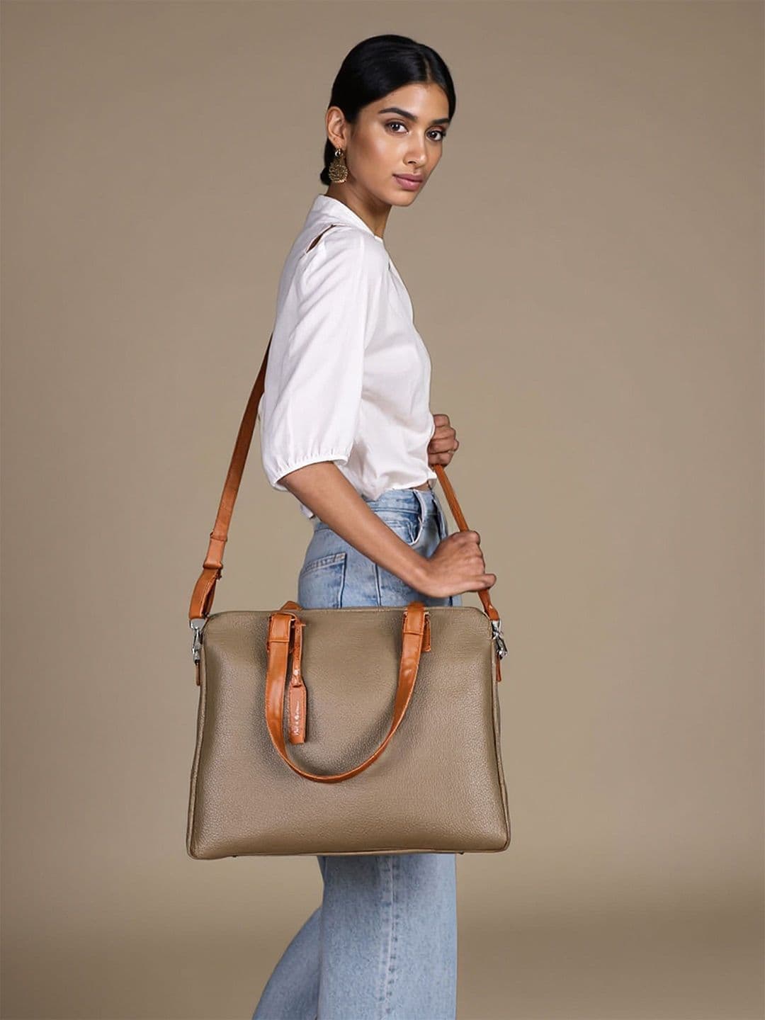 Mast & Harbour Unisex Structured Shoulder Bag