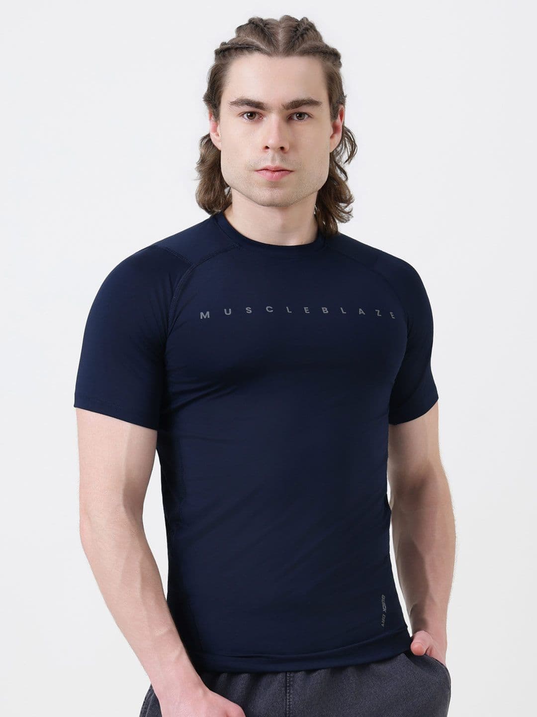 MuscleBlaze Unisex Brand Logo Printed Round Neck Compression T-shirt 1